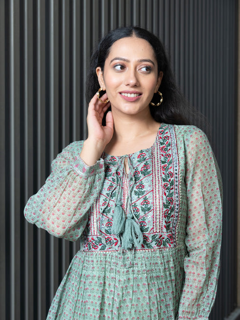 MULMUL AHILA KOTA DORIA BLOCK PRINTED MAXI DRESS MULMUL AHILA KOTA DORIA BLOCK PRINTED MAXI DRESS